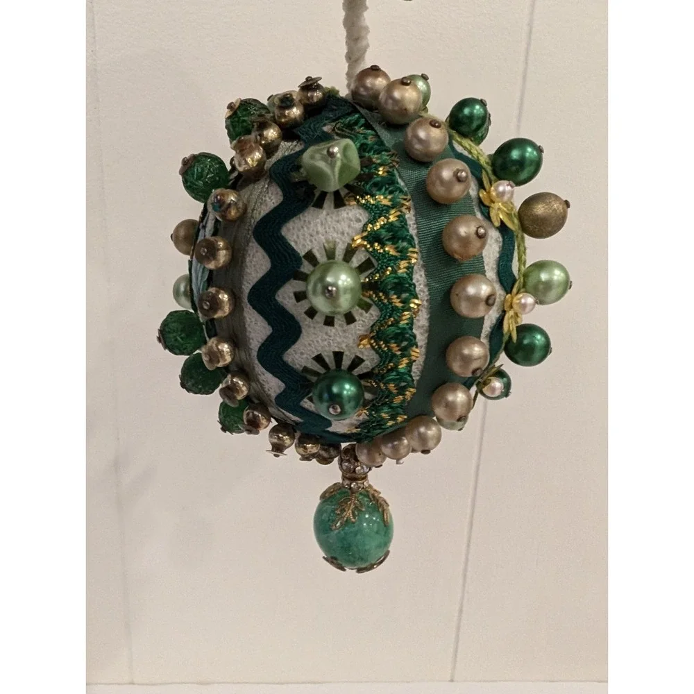 VTG Fancy Push Pin Large Christmas Ornaments LOT OF 7 Handmade Gems Sequence